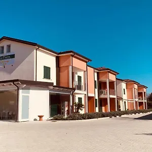Rta La Pineta Sarzana